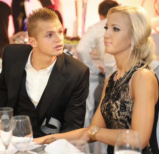 Дмитрий Тарасов и Ольга Бузова развелись в 2016 году