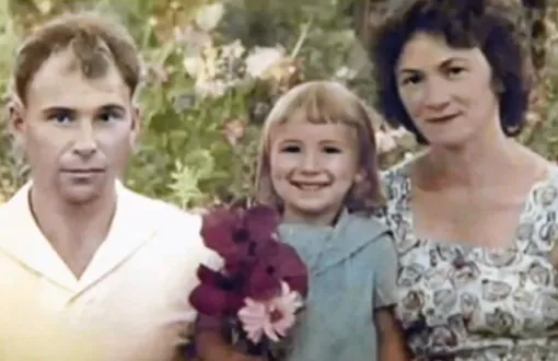 Маша Распутина с отцом и мамой