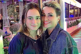 «Ты вдохнула в меня новую жизнь»: Катя Лель показала дочь в ее день рождения