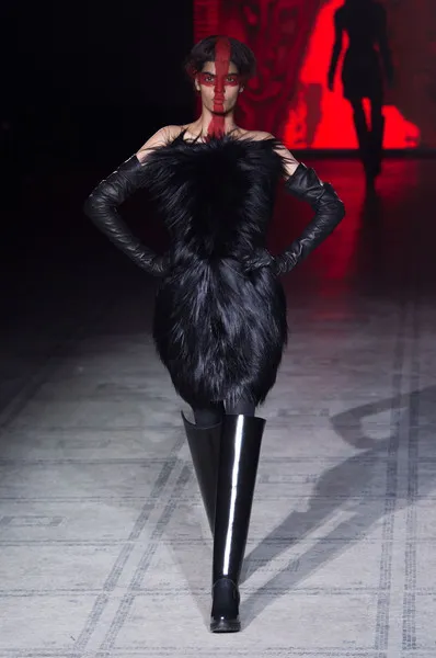 Gareth Pugh, осень-зима 2015