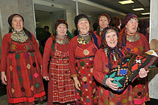 «Бурановские бабушки» учат азербайджанский «Бурановские бабушки» учат азербайджанский