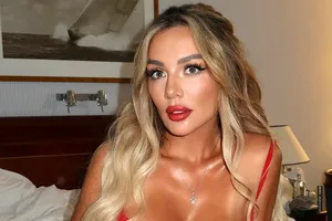 «Ура! Я снова мама троих»: Анна Седокова сообщила о пополнении в семье «Ура! Я снова мама троих»: Анна Седокова сообщила о пополнении в семье