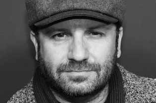 Погиб в автокатастрофе 46-летний актер сериалов «Анатомия страсти» и «Зачарованные» Брэд Эверетт Янг Погиб в автокатастрофе 46-летний актер сериалов «Анатомия страсти» и «Зачарованные» Брэд Эверетт Янг