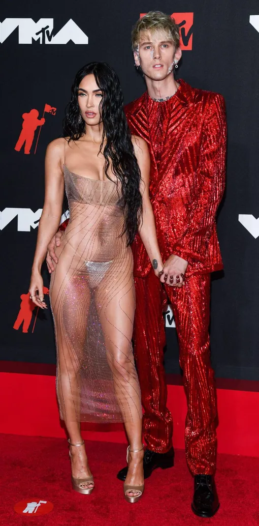 Меган Фокс и Machine Gun Kelly стали родителями Меган Фокс и Machine Gun Kelly стали родителями