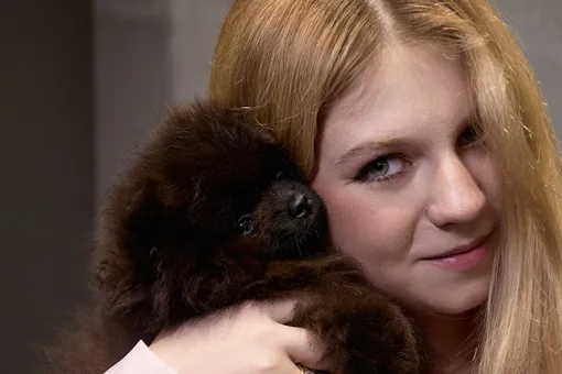 Беременная Александра Трусова обнажила живот на кухне Беременная Александра Трусова обнажила живот на кухне