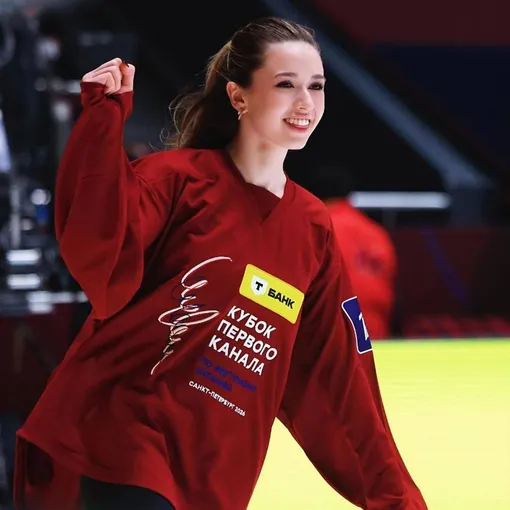 Камила Валиева приступила к тренировкам Камила Валиева приступила к тренировкам