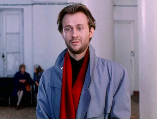 Геннадий Назаров в фильме Георгия Данелии «Орел и решка» (1993 год) Геннадий Назаров в фильме Георгия Данелии «Орел и решка» (1993 год)