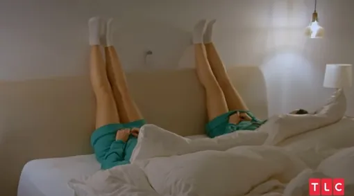 Девушки постарались закрепить эффект для большей вероятности зачатия