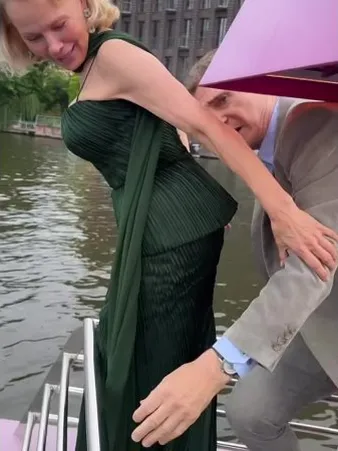 Нажми и смотри Нажми и смотри