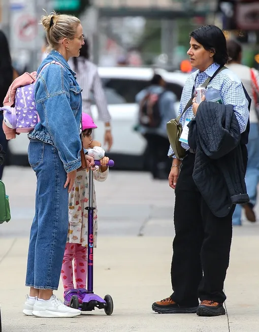 Кэмерон Диас выбрала образ casual