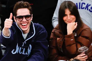 Счастливы вместе: Эмили Ратаковски впервые появилась на публике с экс-бойфрендом Ким Кардашьян