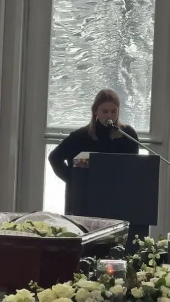 Нажми и смотри