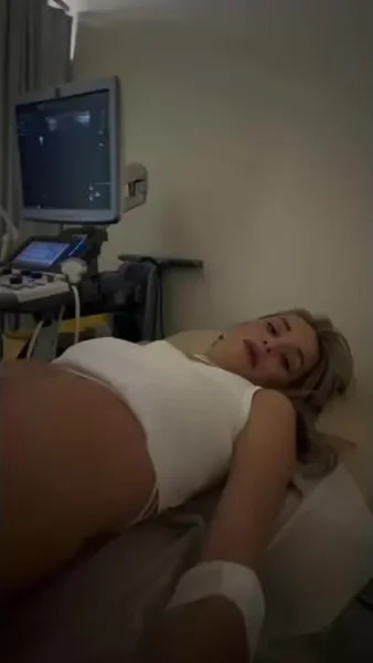 Нажми и смотри