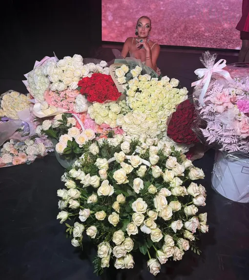 Анастасия Волочкова отпраздновала юбилей