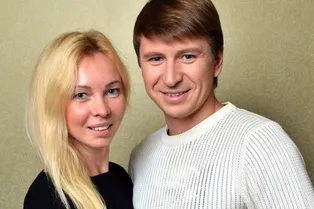 Алексей Ягудин и Татьяна Тотьмянина показали новорожденную дочь Алексей Ягудин и Татьяна Тотьмянина показали новорожденную дочь