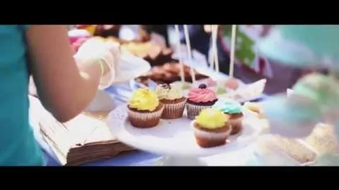 Нажми и смотри