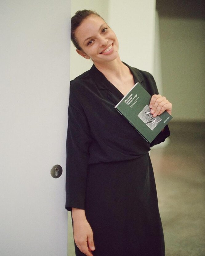 Кездейсоқ менің киска жарқ етті Жақсы секс жігіт пен қыз