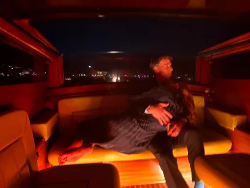 Джулия Робертс с мужем после красной дорожки