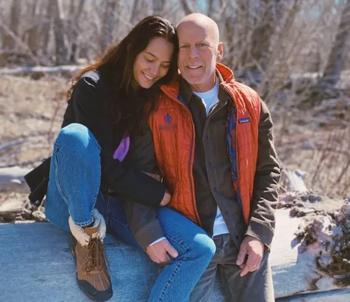 Эмма Хеминг и Брюс Уиллис