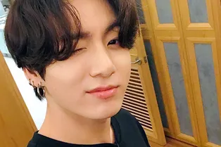 «Мы теряем работу»: Чонгук из BTS признался, что боится присутствия нейросетей в музыке «Мы теряем работу»: Чонгук из BTS признался, что боится присутствия нейросетей в музыке