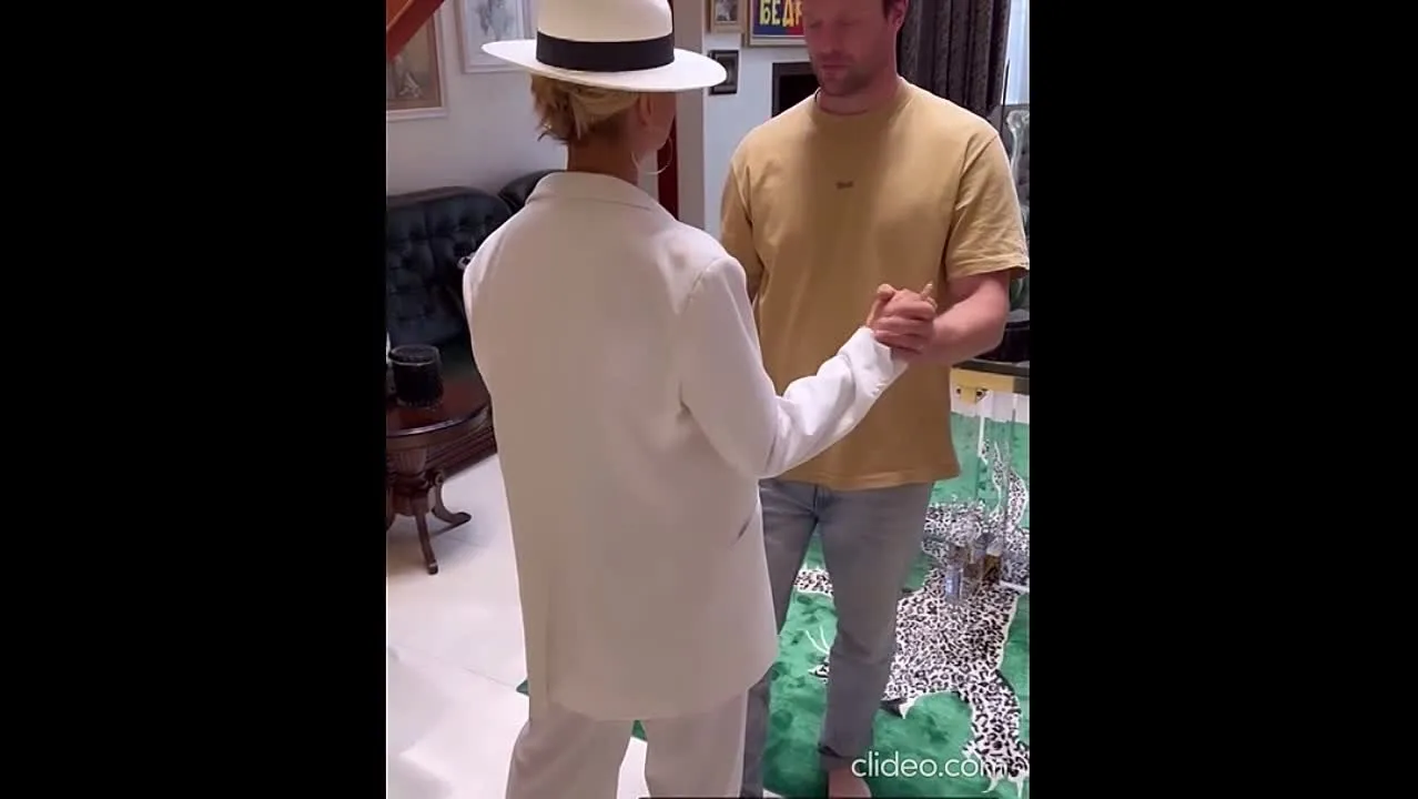 Нажми и смотри Нажми и смотри