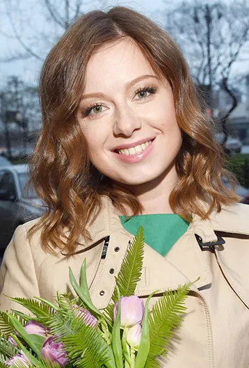 Звонкий голос Савичевой звучит во множестве популярных рингтонов Звонкий голос Савичевой звучит во множестве популярных рингтонов