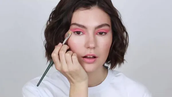 Нажми и смотри