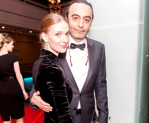 У актриса и режиссера двое дочерей У актриса и режиссера двое дочерей