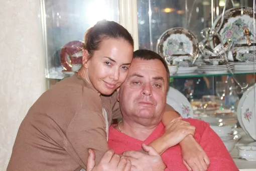 Из-за шутки пранкеров отец Жанны Фриске оказался в больнице Из-за шутки пранкеров отец Жанны Фриске оказался в больнице