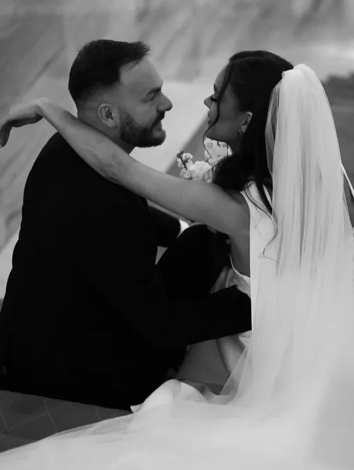 Вячеслав и Кристина устроили романтическую фотосессию в день свадьбы