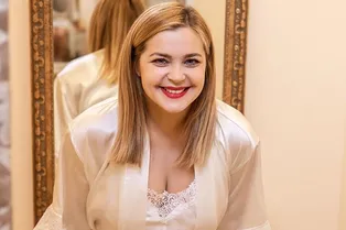 Ирина Пегова восхитила поклонников фигурой в соблазнительном пеньюаре Ирина Пегова восхитила поклонников фигурой в соблазнительном пеньюаре