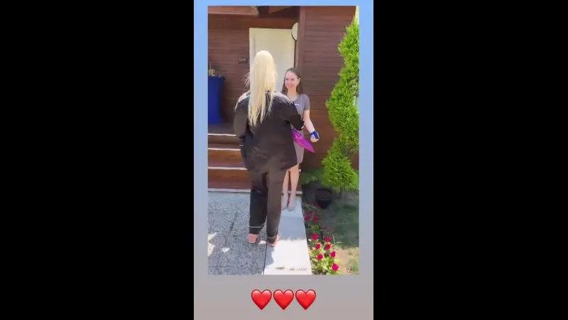 Нажми и смотри