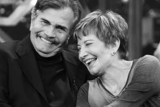 Умерла на глазах сына звезда бразильских сериалов Глория Менезес, вдова культового актера Тарсизиу Мейры Умерла на глазах сына звезда бразильских сериалов Глория Менезес, вдова культового актера Тарсизиу Мейры