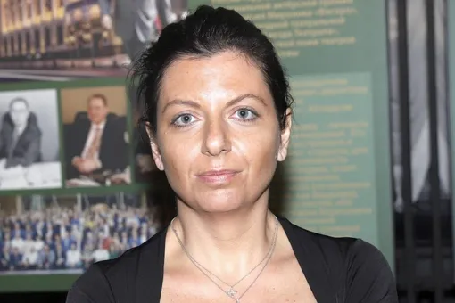 «Я прохожу лечение от рака. Скоро увидите меня в париках»: Маргарита Симоньян после операции раскрыла свой диагноз «Я прохожу лечение от рака. Скоро увидите меня в париках»: Маргарита Симоньян после операции раскрыла свой диагноз