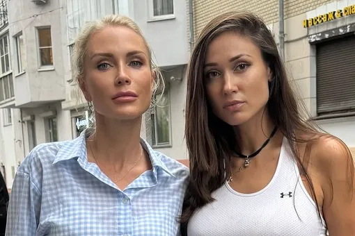 Елена Товстик отказалась от адвокатских услуг Кати Гордон в своем бракоразводном процессе Елена Товстик отказалась от адвокатских услуг Кати Гордон в своем бракоразводном процессе
