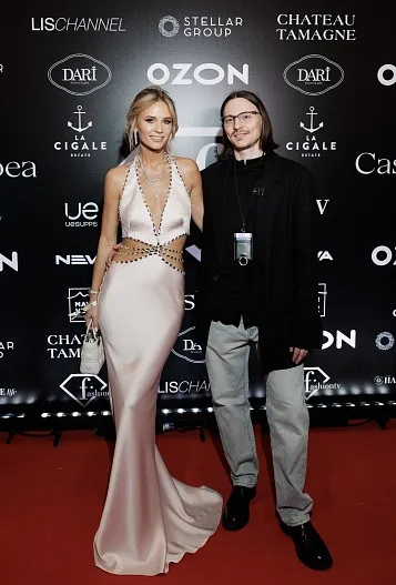 Илоанга Ершова и Олег Дорожок Илоанга Ершова и Олег Дорожок