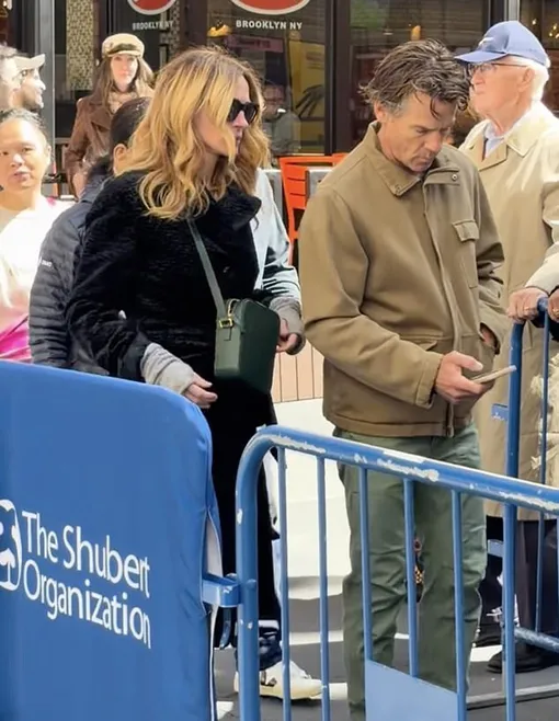 Джулия Робертс и Дэнни Модер на Бродвее