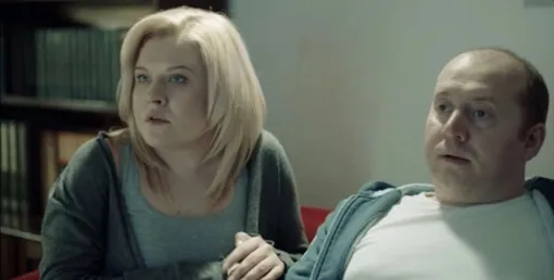 Светлана Суханова и Сергей Бурунов в сериале «Полицейский с Рублёвки» Светлана Суханова и Сергей Бурунов в сериале «Полицейский с Рублёвки»