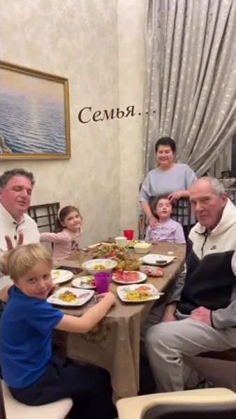 Нажми и смотри Нажми и смотри