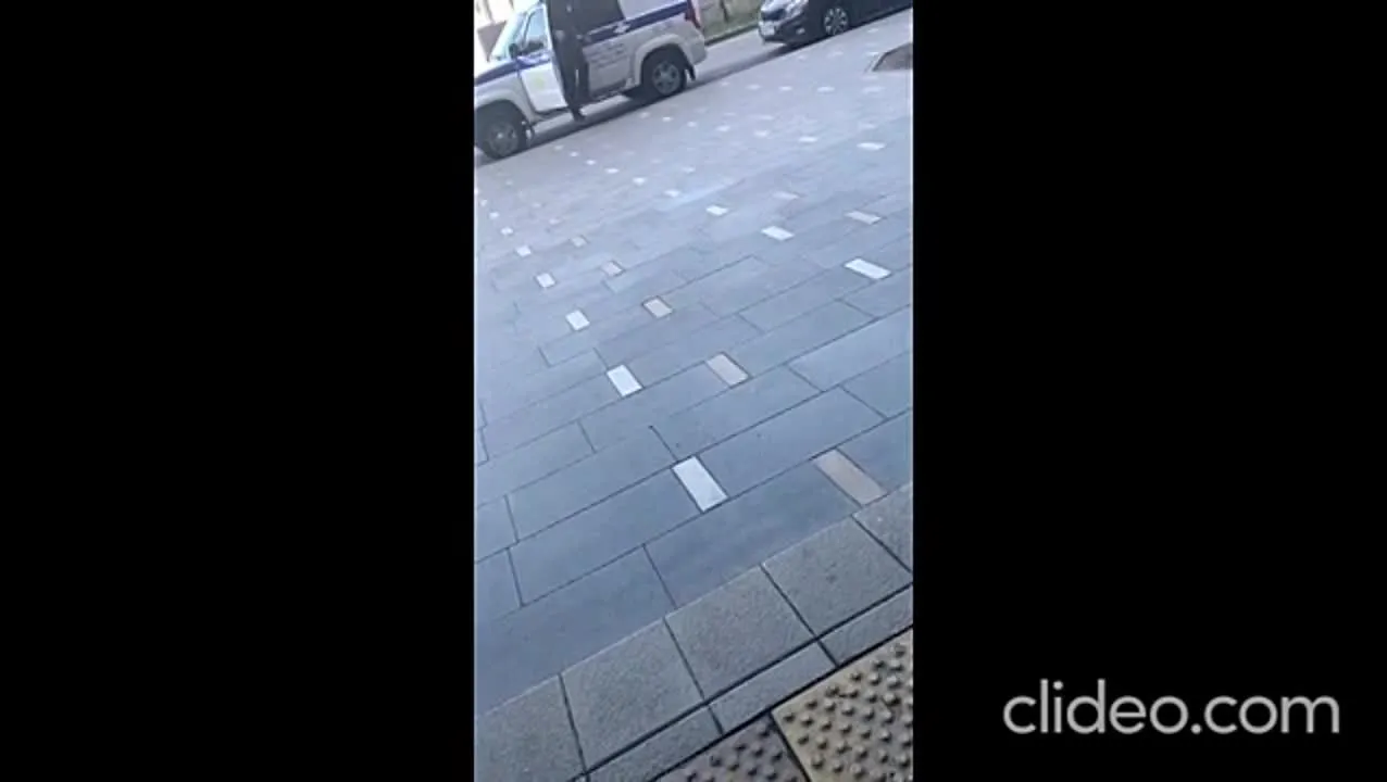 Нажми и смотри