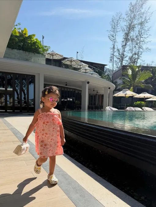 Личность отца Самиры Равшана Куркова скрывает