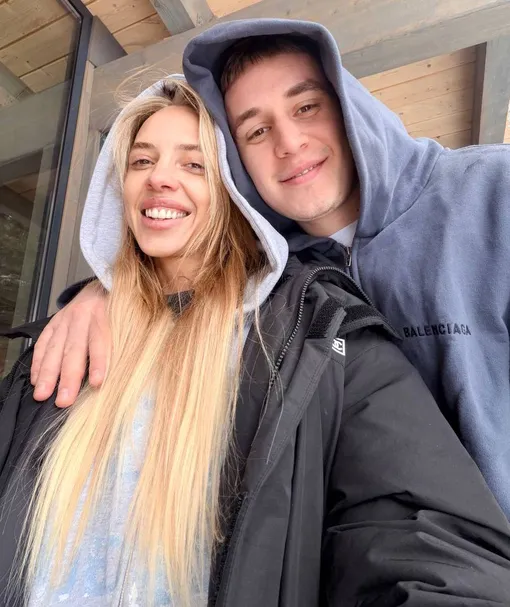 Надежда Сысоева закрутила роман с Николаем Гололобовым