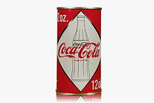 Coca-Cola рассказали, как менялась бутылка газировки в течение 100 лет Coca-Cola рассказали, как менялась бутылка газировки в течение 100 лет