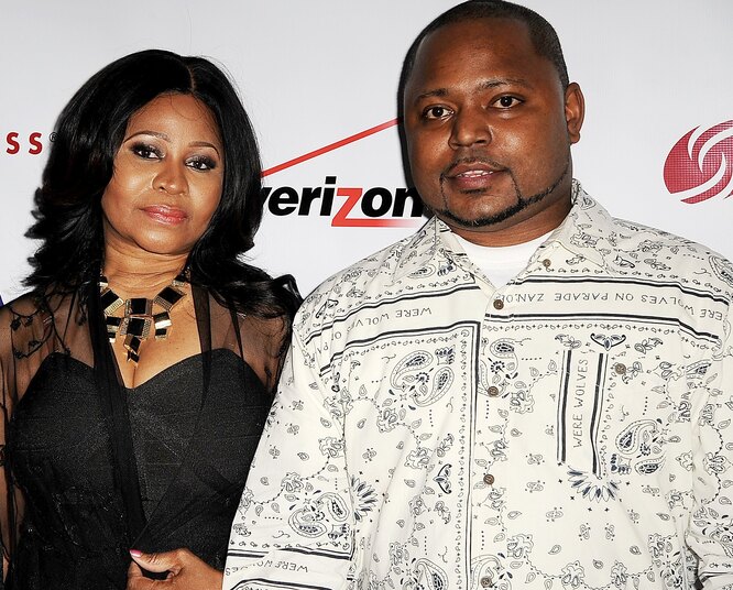 Эрика Еленяктың секс Бай және жалғыздықпен жыныстық қатынас