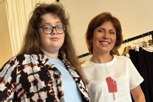 «Исторический момент»: Светлана Зейналова пришла на вручение школьного аттестата особенной дочери «Исторический момент»: Светлана Зейналова пришла на вручение школьного аттестата особенной дочери