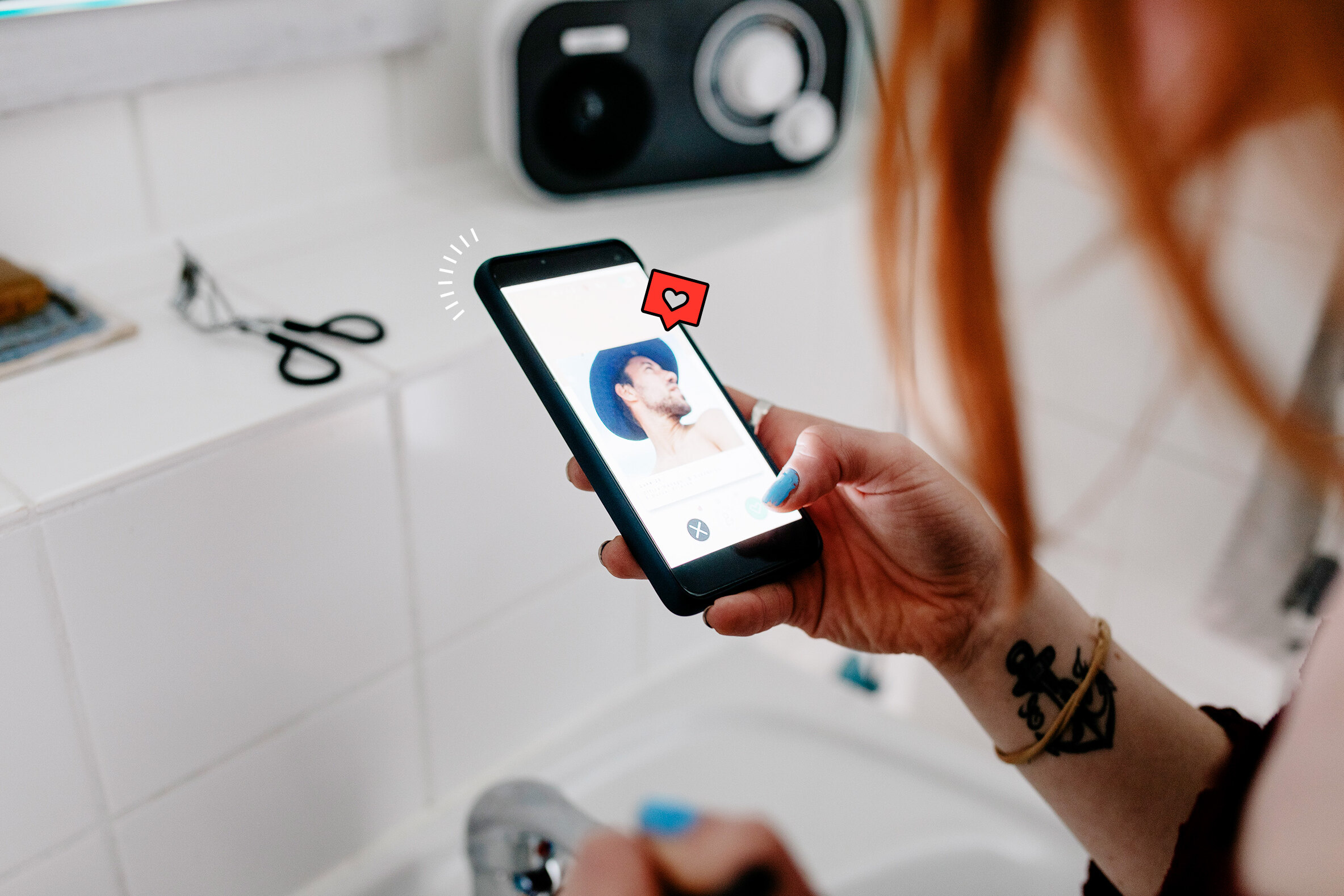 40+ и в деле: как знакомиться на дейтинговых платформах и находить любовь после сорока лет