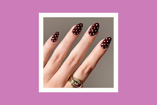 Клубничный горошек: как повторить этот модный и игривый маникюр дома Клубничный горошек: как повторить этот модный и игривый маникюр дома