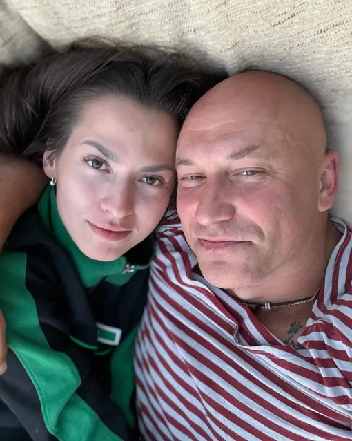 Константин Соловьев счастлив в браке с Валентиной Карчевской Константин Соловьев счастлив в браке с Валентиной Карчевской