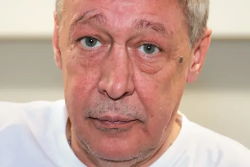 «Нельзя клеймить или оправдывать»: «Современник» выступил против травли Ефремова «Нельзя клеймить или оправдывать»: «Современник» выступил против травли Ефремова