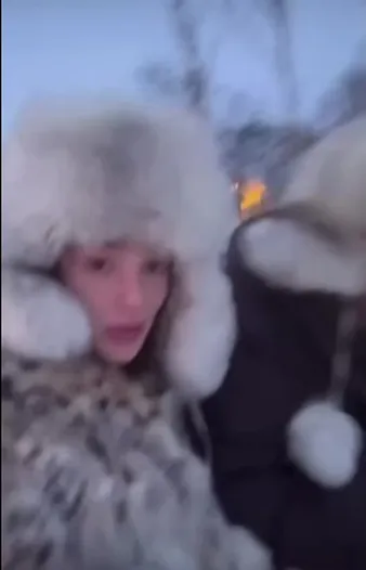 Нажми и смотри